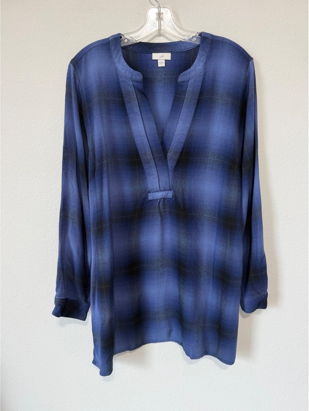 J. Jill Blue/Purple Plaid Long Sleeve Split V-Neck Pullover Tunic Blouse Size L
